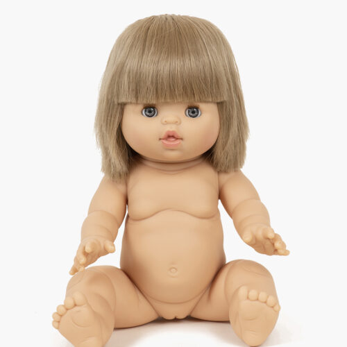 Minikane Yzé aux yeux dormeurs