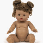 Minikane Madeleine aux yeux Dormeurs